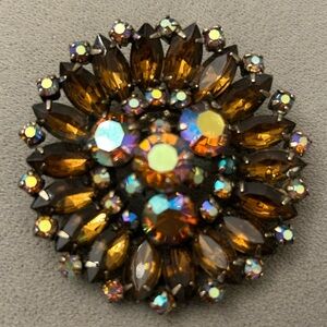Vintage Rhinestone Brooch